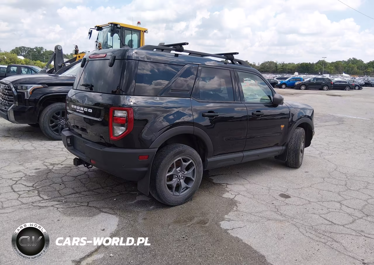 2022 Ford Bronco Sport Badlands VIN:3FMCR9D92NRD69509 - 4