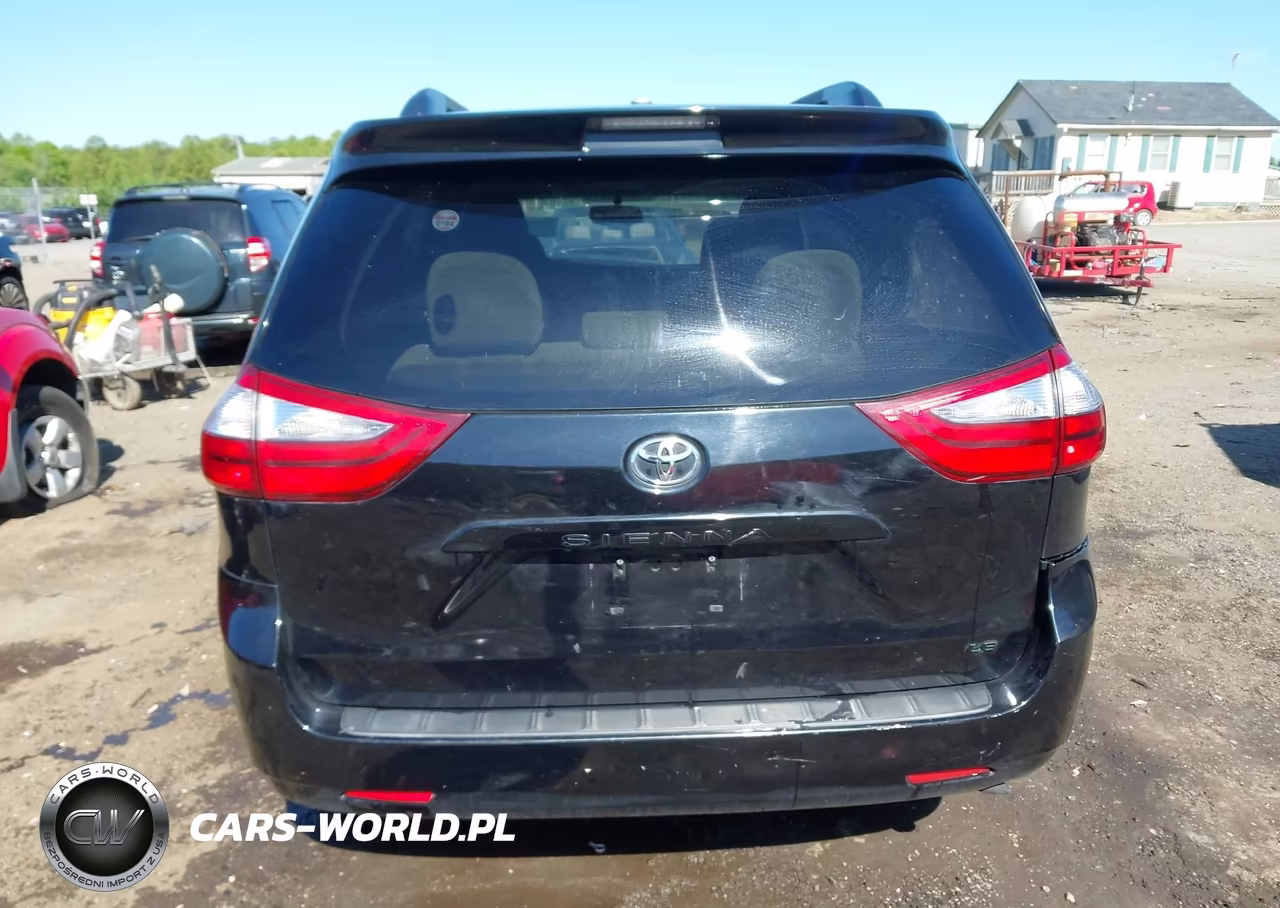 2017 Toyota Sienna Le 8 Passenger VIN:5TDKZ3DC2HS793993 - 16