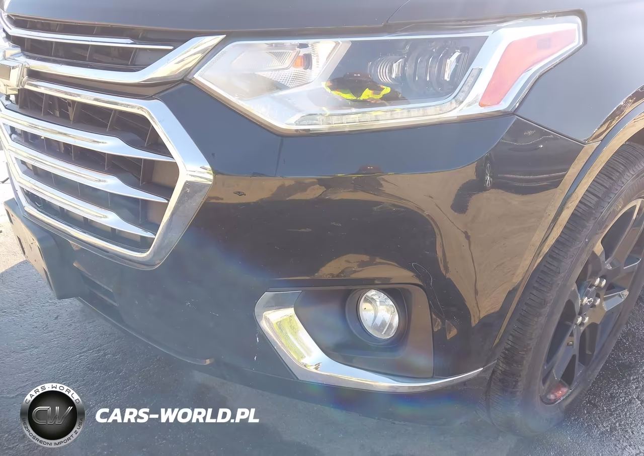 2018 Chevrolet Traverse High Country VIN:1GNEVKKW2JJ173929 - 18