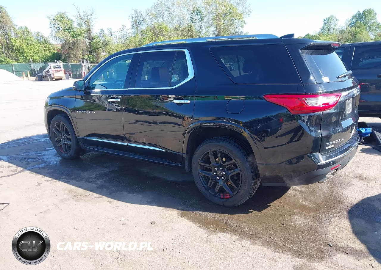 2018 Chevrolet Traverse High Country VIN:1GNEVKKW2JJ173929 - 3