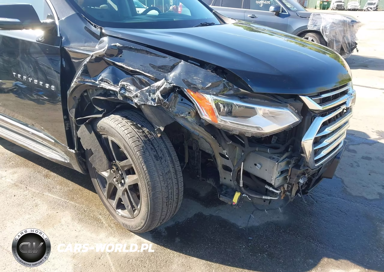 2018 Chevrolet Traverse High Country VIN:1GNEVKKW2JJ173929 - 6