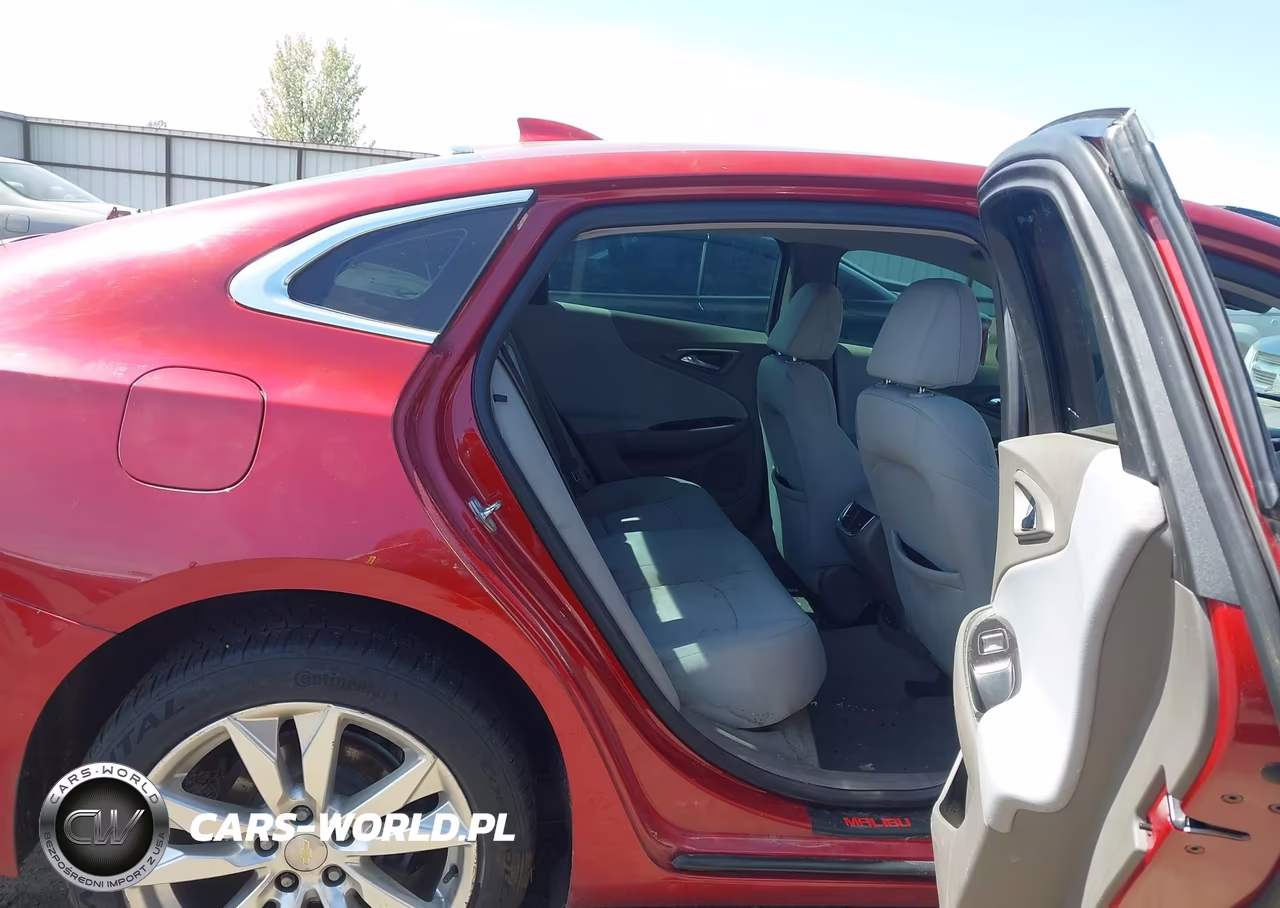 2016 Chevrolet Malibu 2Lt VIN:1G1ZF5SX2GF236713 - 8