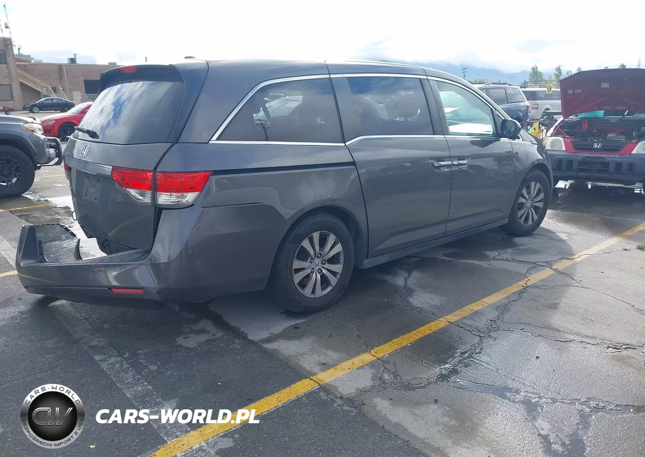 2017 Honda Odyssey Ex-L VIN:5FNRL5H66HB009156 - 4