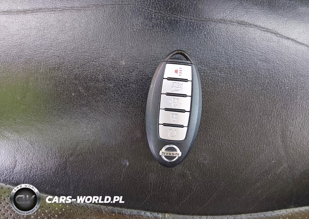 2015 Nissan Pathfinder Platinum VIN:5N1AR2MM0FC638979 - 11