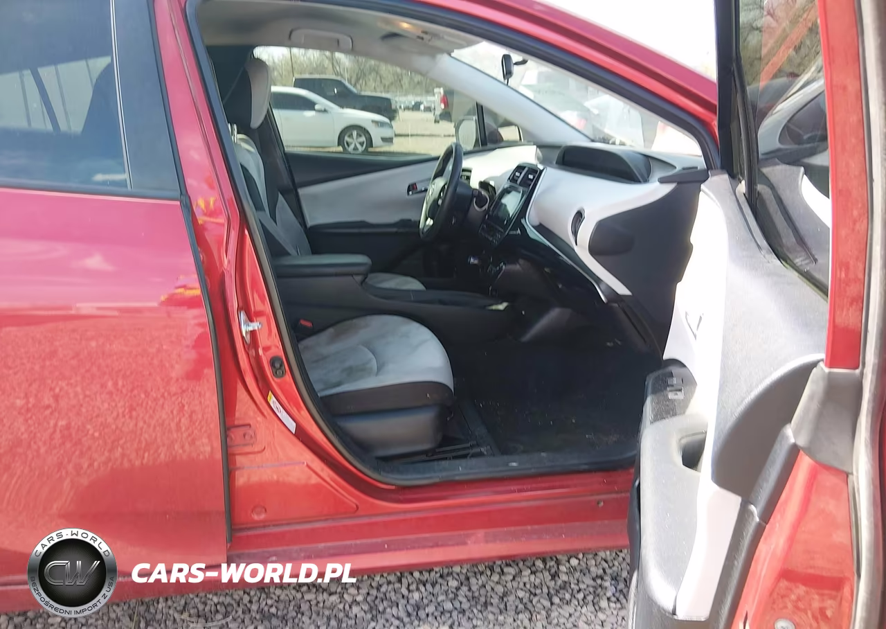 2016 Toyota Prius Two VIN:JTDKBRFU0G3519303 - 5