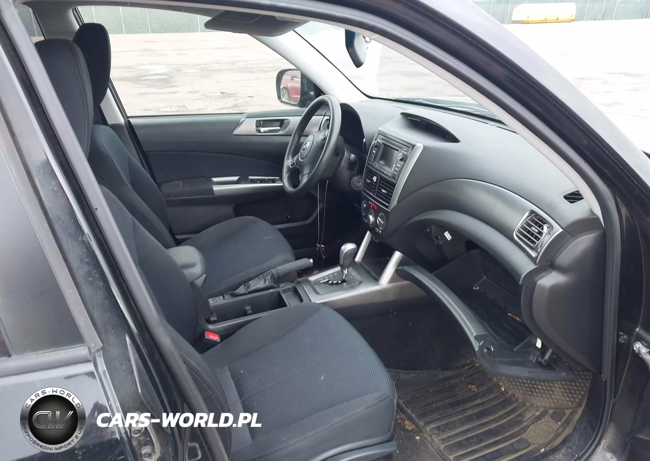 2013 Subaru Forester 2.5X Premium VIN:JF2SHADC4DH417898 - 5