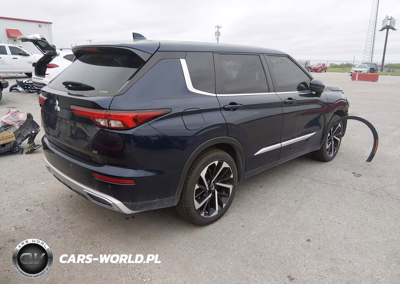 2022 Mitsubishi Outlander Black Edition S-Awc-Se 2.5 S-Awc-Se Launch Edition S-Awc VIN:JA4J4UA86NZ037863 - 4