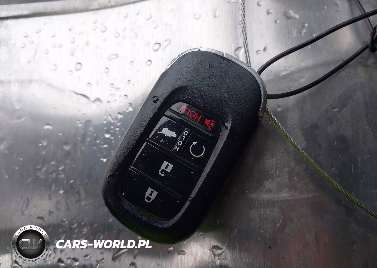 2024 Honda Cr-V Hybrid Sport-L VIN:7FARS6H83RE081044 - 11