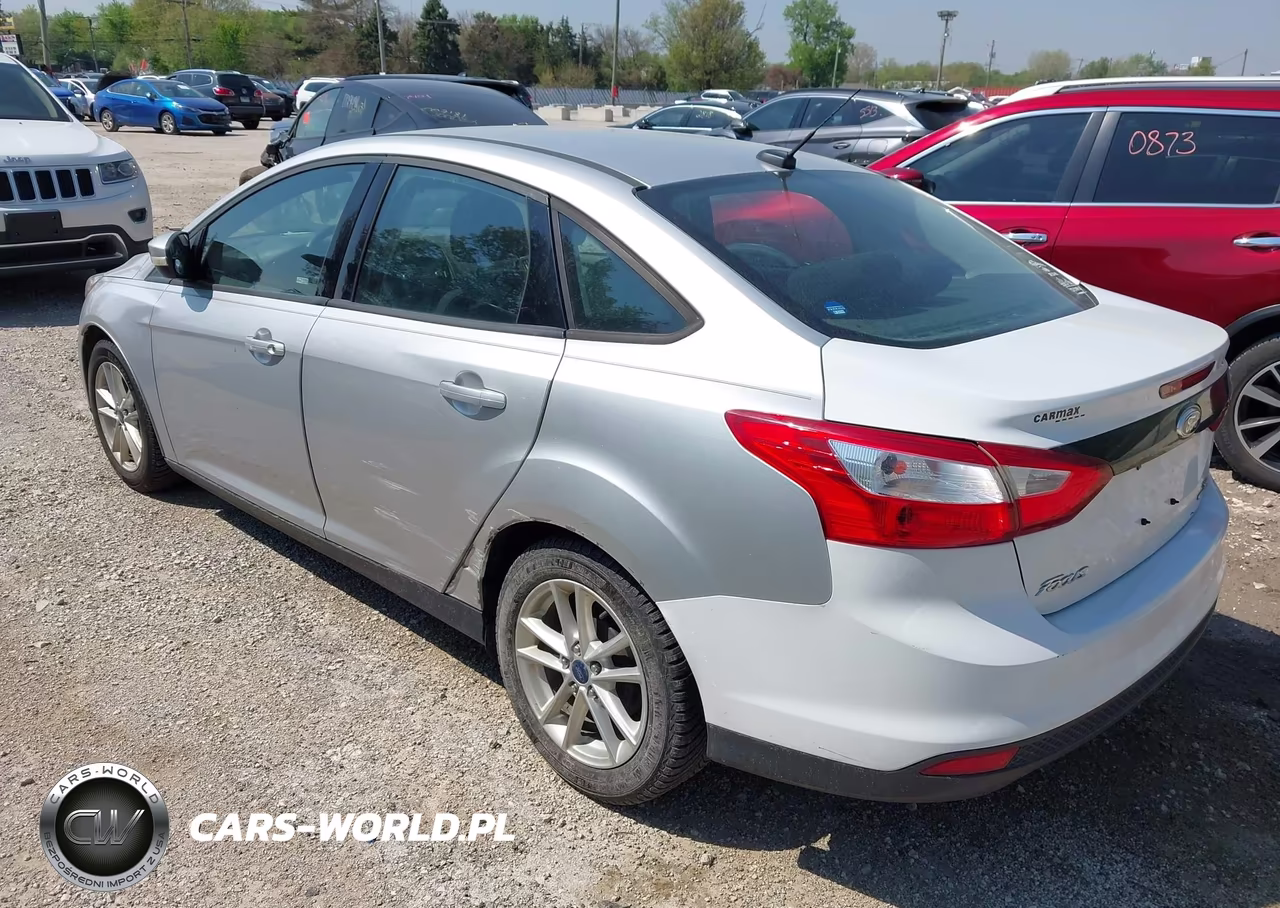 2016 Ford Focus Se VIN:1FADP3F21GL397658 - 3