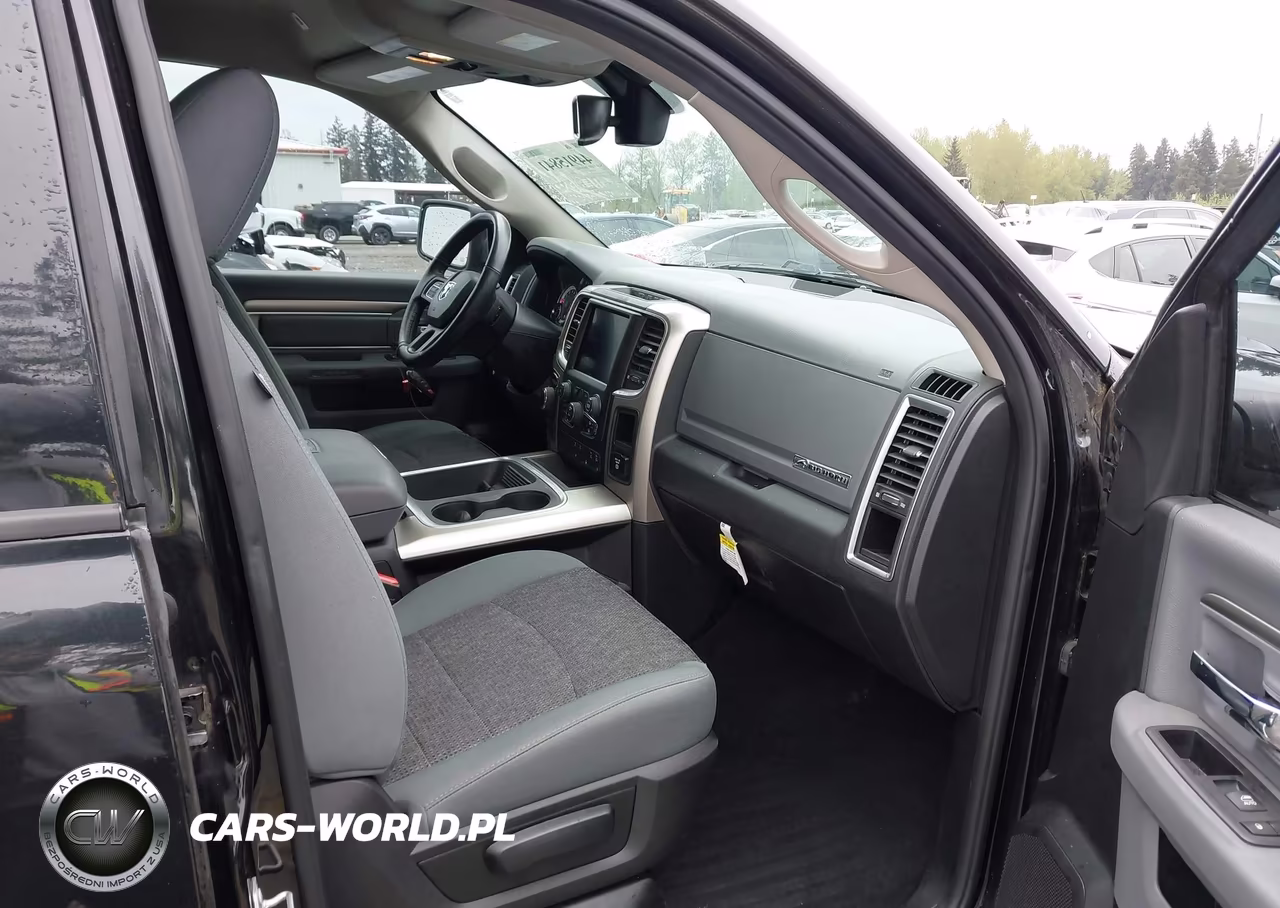 2018 Ram 1500 Big Horn 4X4 5'7 Box VIN:1C6RR7LM9JS321973 - 17