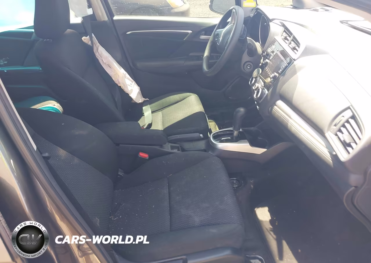 2019 Honda Fit Lx VIN:3HGGK5H40KM711700 - 5