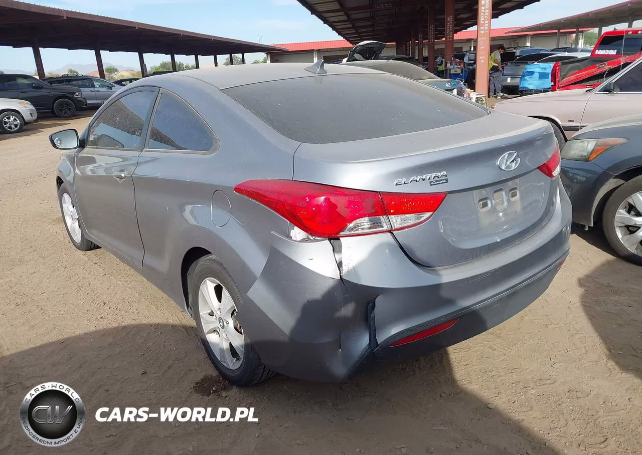 2013 Hyundai Elantra Gs VIN:KMHDH6AE5DU015501 - 3