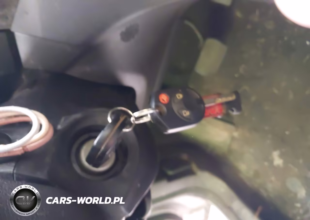 2015 Ford Escape S VIN:1FMCU0F79FUB88228 - 11
