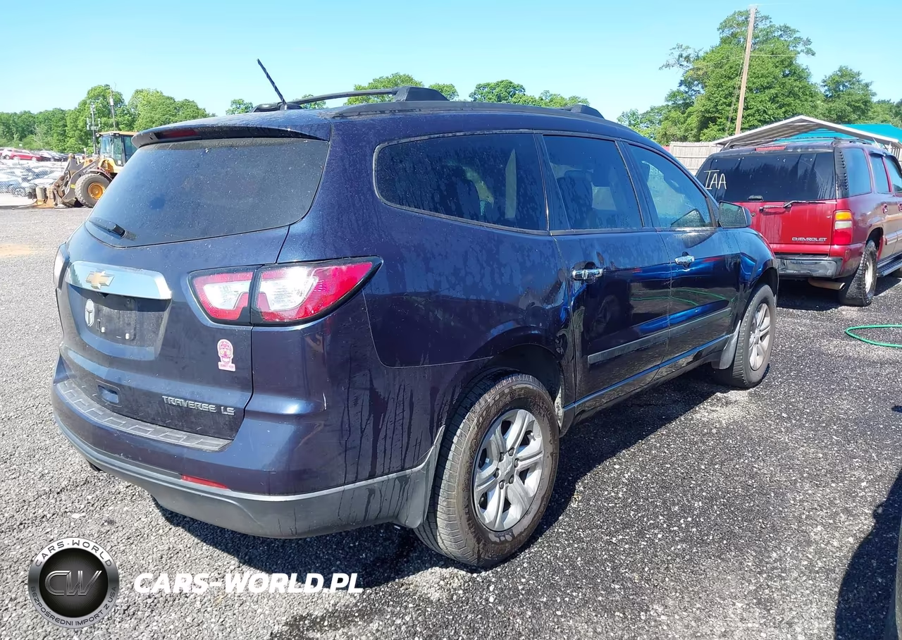 2015 Chevrolet Traverse Ls VIN:1GNKRFKD5FJ199610 - 4