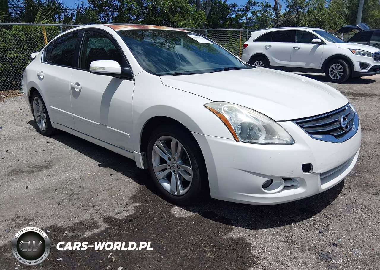 2011 Nissan Altima 3.5 Sr