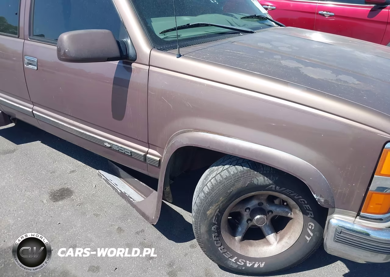 1998 Chevrolet C1500 Fleetside VIN:2GBEC19R5W1194367 - 12