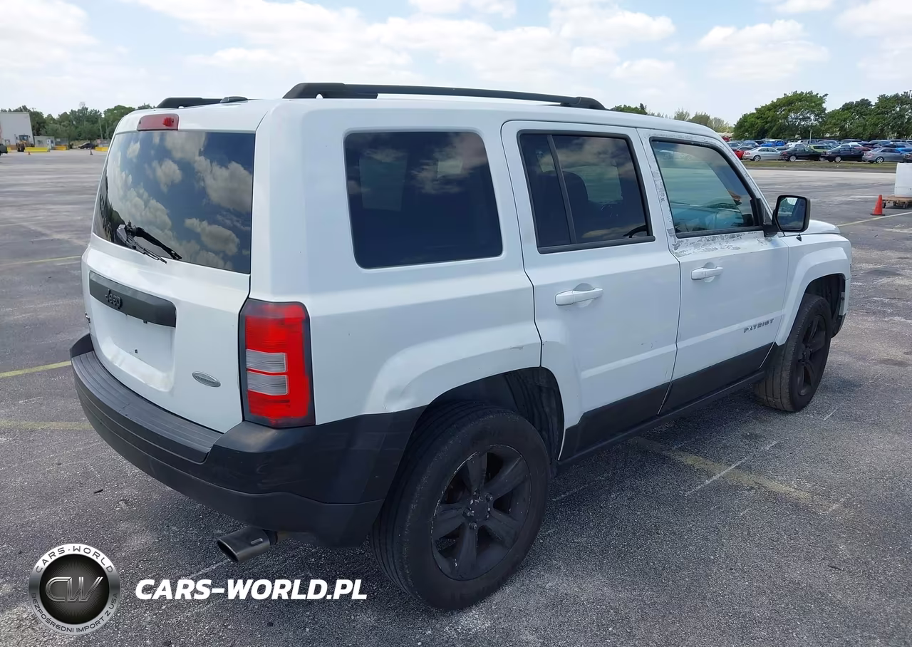 2011 Jeep Patriot Sport VIN:1J4NF1GB2BD229917 - 4