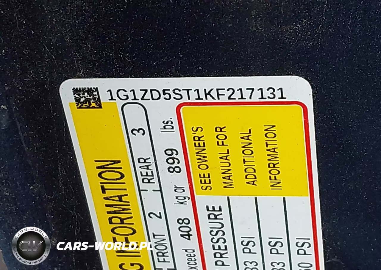 2019 Chevrolet Malibu Lt VIN:1G1ZD5ST1KF217131 - 9