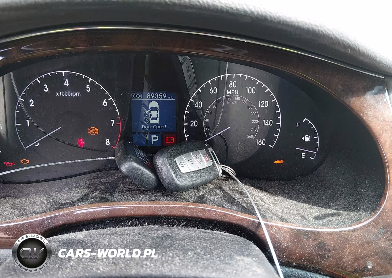 2011 Hyundai Genesis 3.8 VIN:KMHGC4DEXBU139112 - 11
