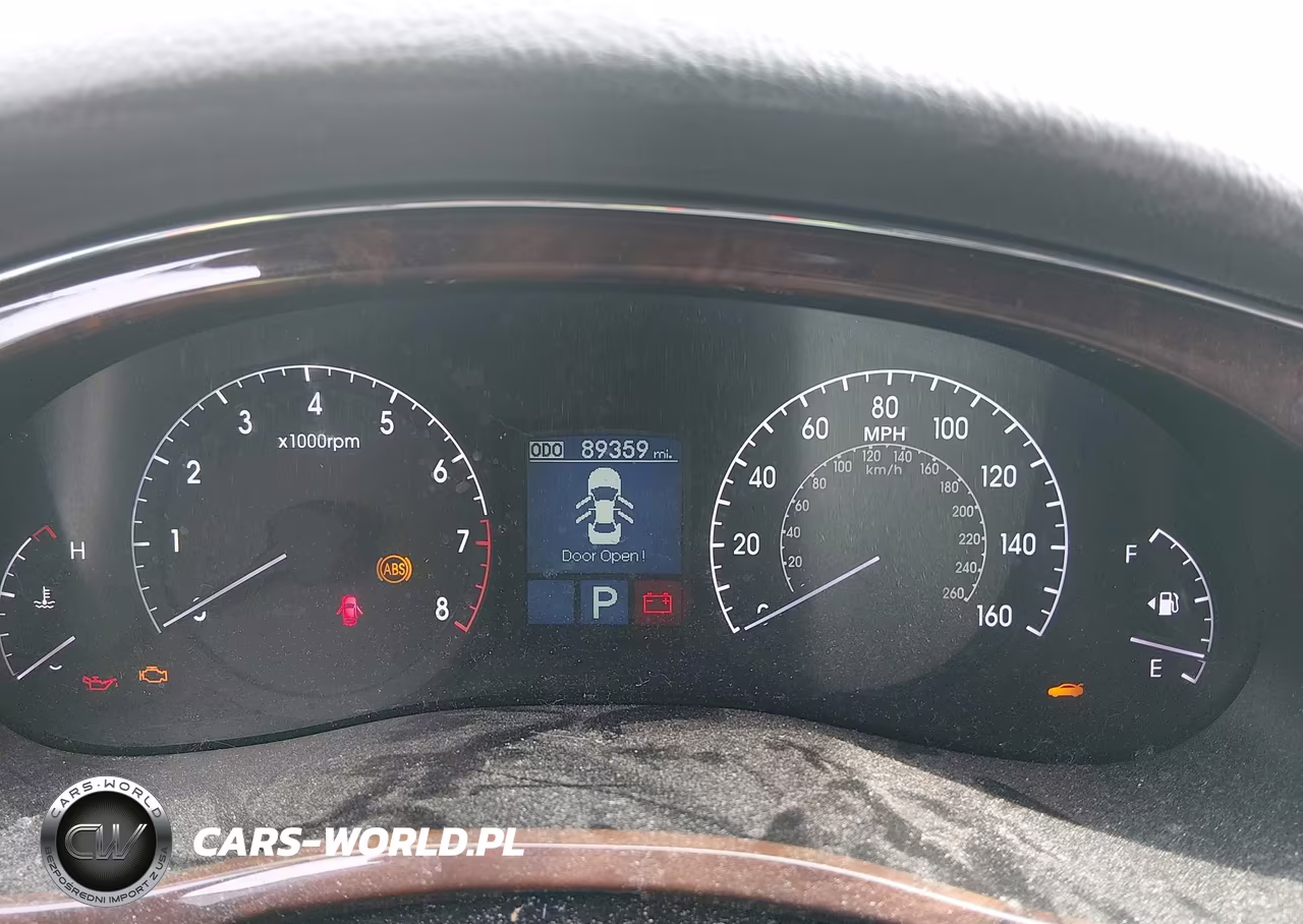 2011 Hyundai Genesis 3.8 VIN:KMHGC4DEXBU139112 - 7