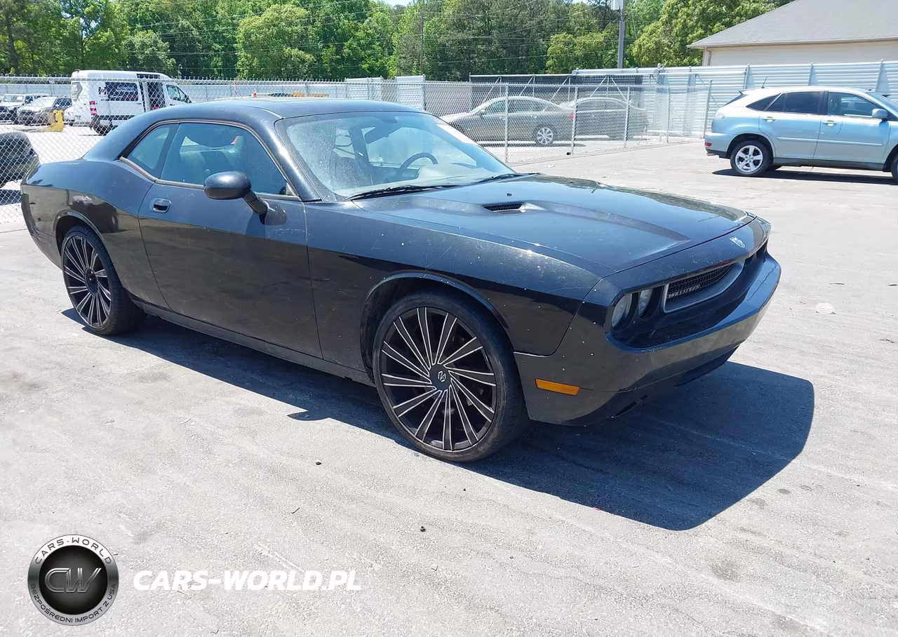 2010 Dodge Challenger Se