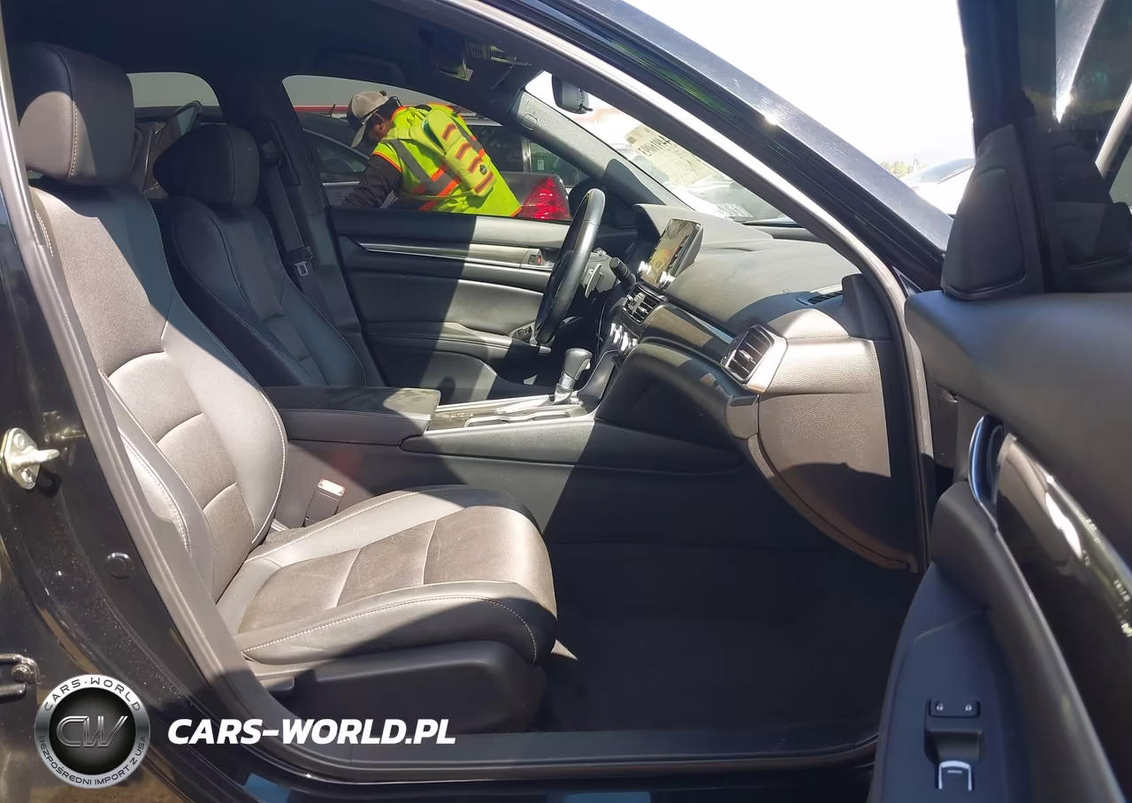 2019 Honda Accord Sport VIN:1HGCV1F38KA056563 - 5