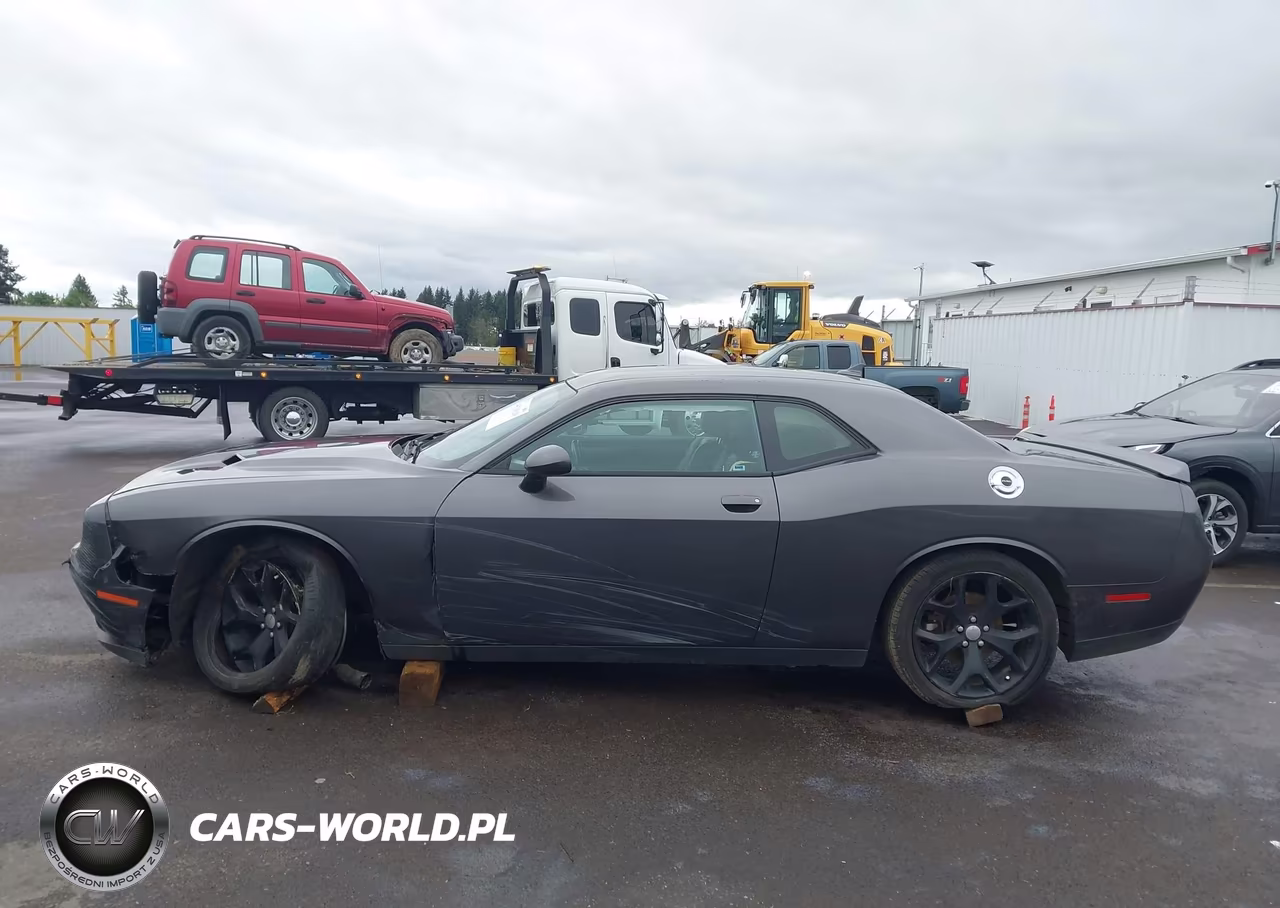 2015 Dodge Challenger Sxt Plus VIN:2C3CDZBG3FH715847 - 14