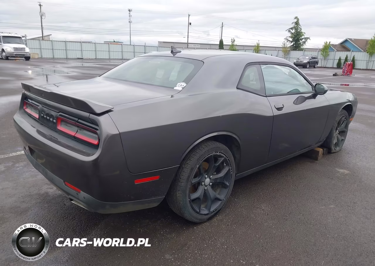 2015 Dodge Challenger Sxt Plus VIN:2C3CDZBG3FH715847 - 4