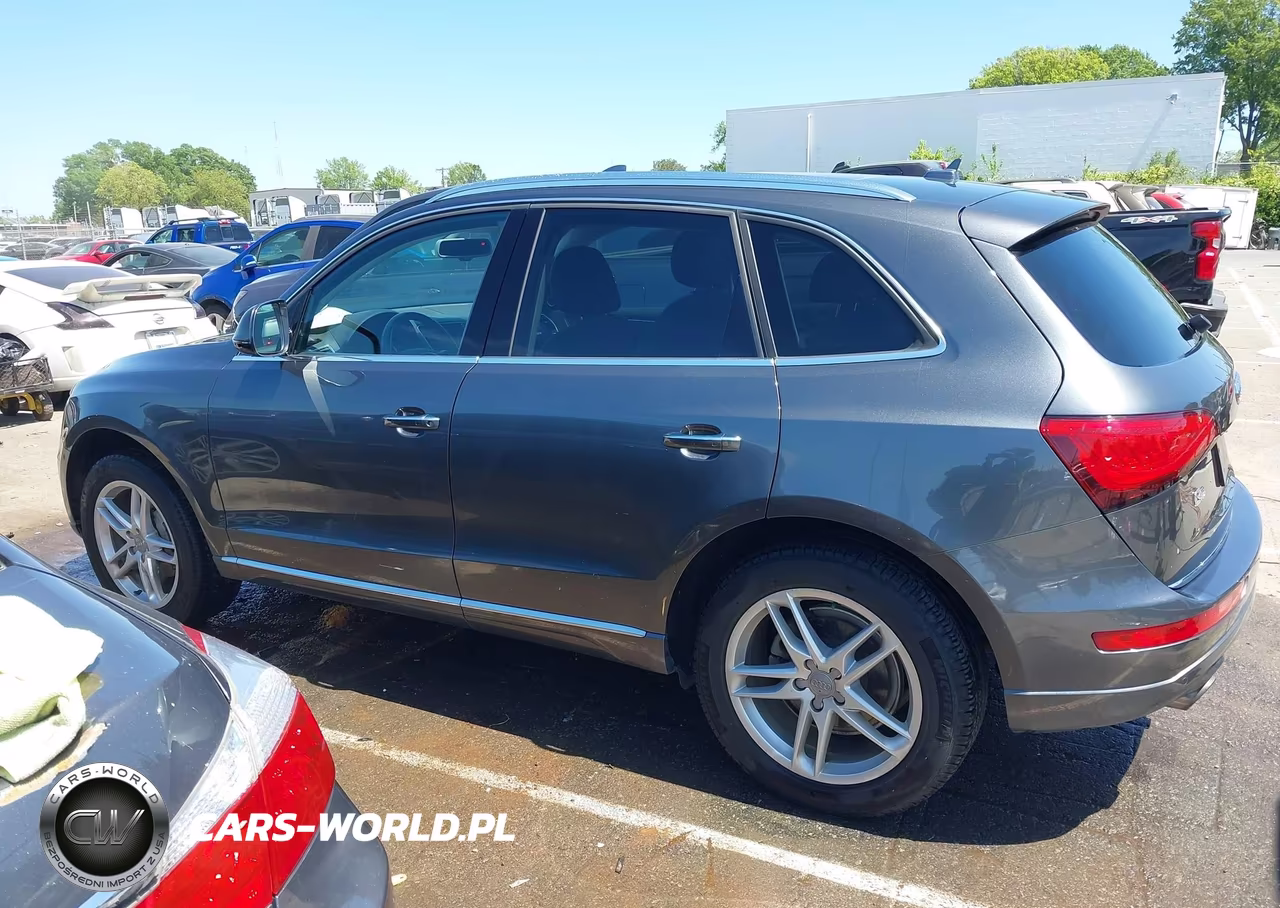 2017 Audi Q5 2.0T Premium VIN:WA1L2AFPXHA009872 - 14