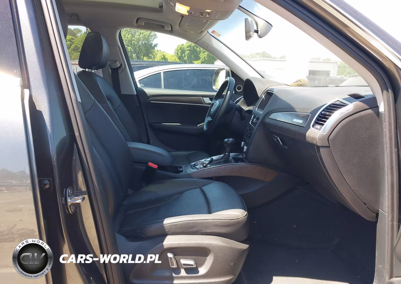 2017 Audi Q5 2.0T Premium VIN:WA1L2AFPXHA009872 - 5