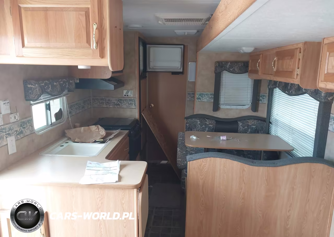 2004 Keystone R35 Foot Trailer VIN:4YDT35F274E310999 - 8