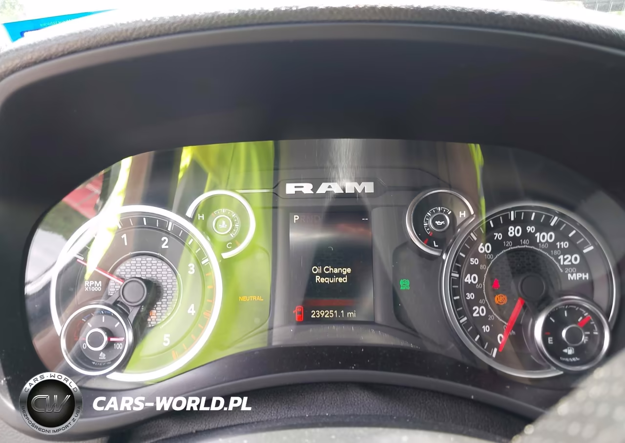2023 Ram 3500 Chassis Tradesman-Slt-Laramie-Limited VIN:3C7WRTCL7PG528540 - 5