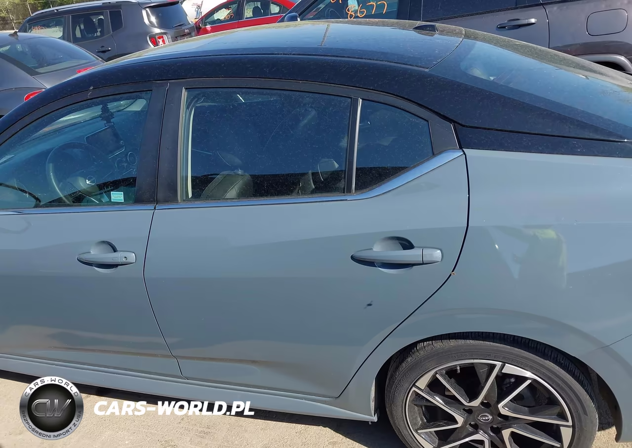 2025 Nissan Sentra Sr VIN:3N1AB8DVXSY228893 - 14