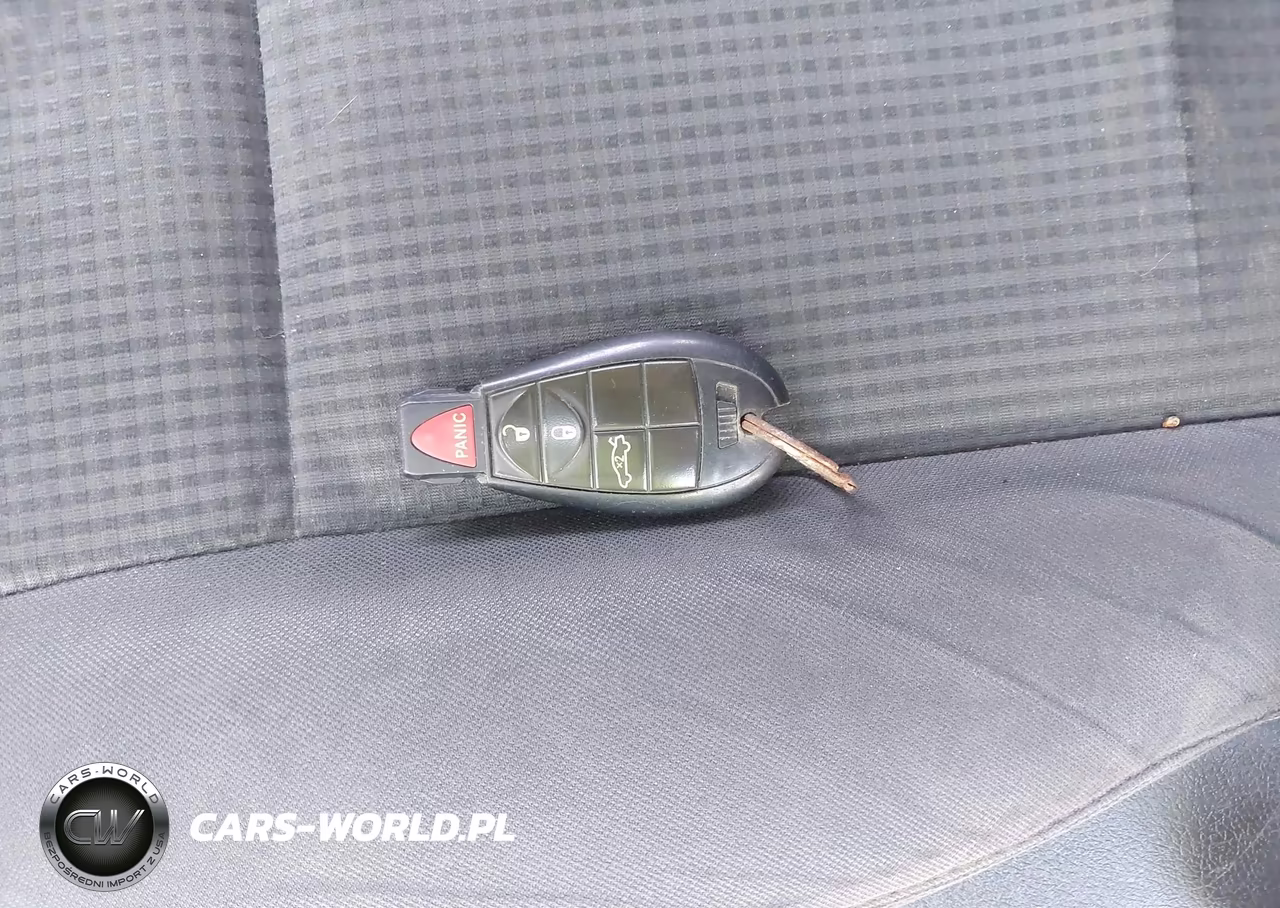 2008 Dodge Charger VIN:2B3LA43HX8H138558 - 11