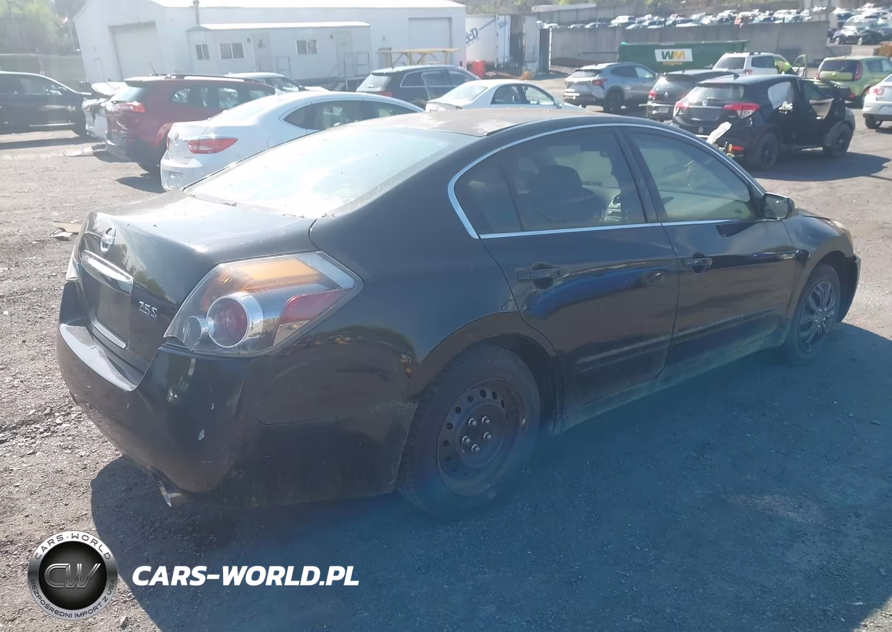 2010 Nissan Altima 2.5 S VIN:1N4AL2AP1AN469840 - 4