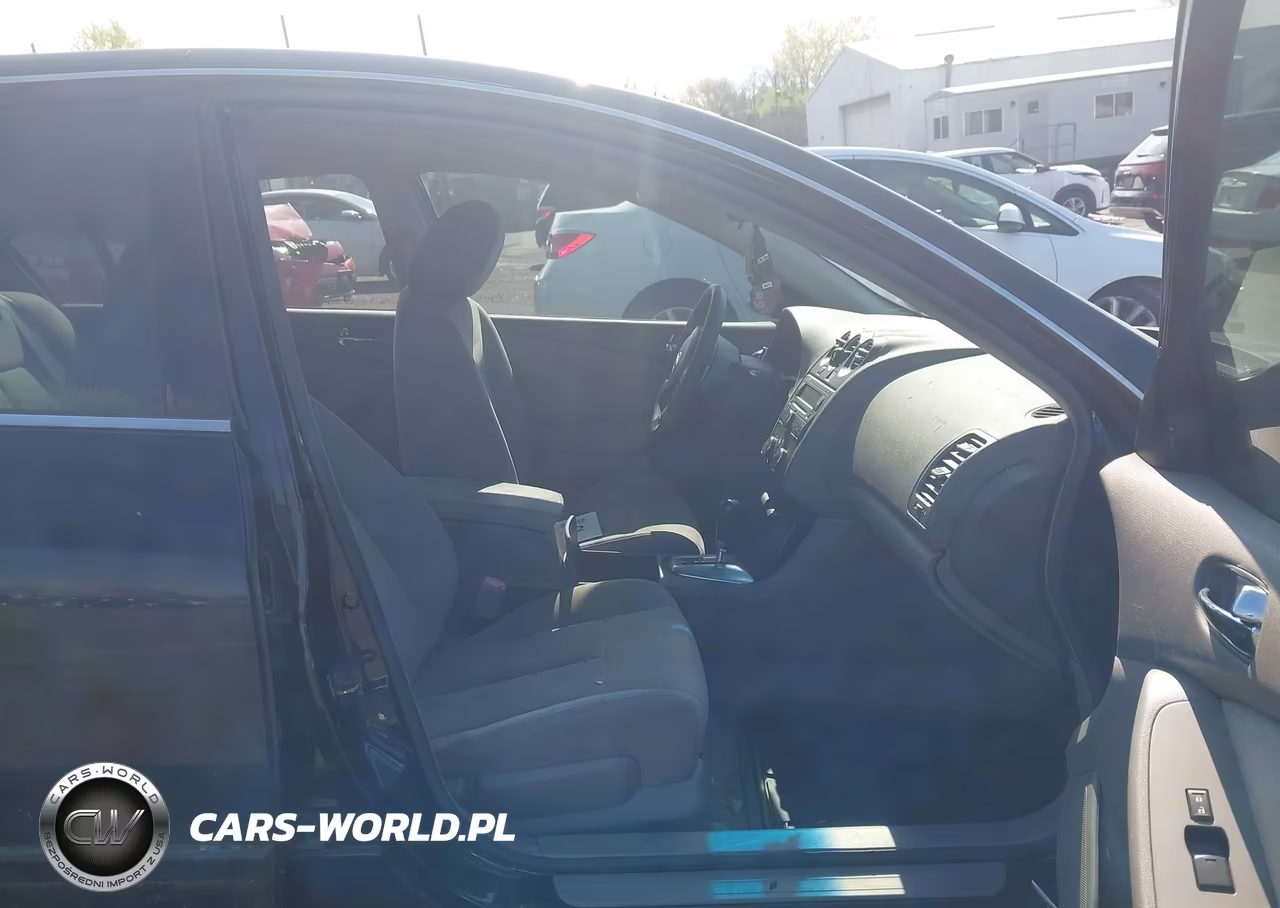 2010 Nissan Altima 2.5 S VIN:1N4AL2AP1AN469840 - 5
