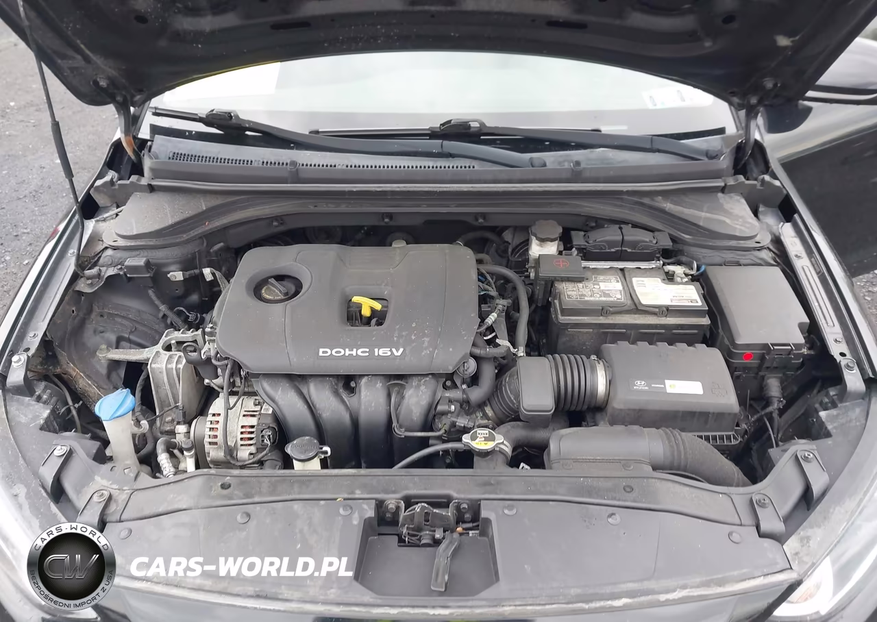 2018 Hyundai Elantra Sel VIN:5NPD84LF4JH347935 - 10