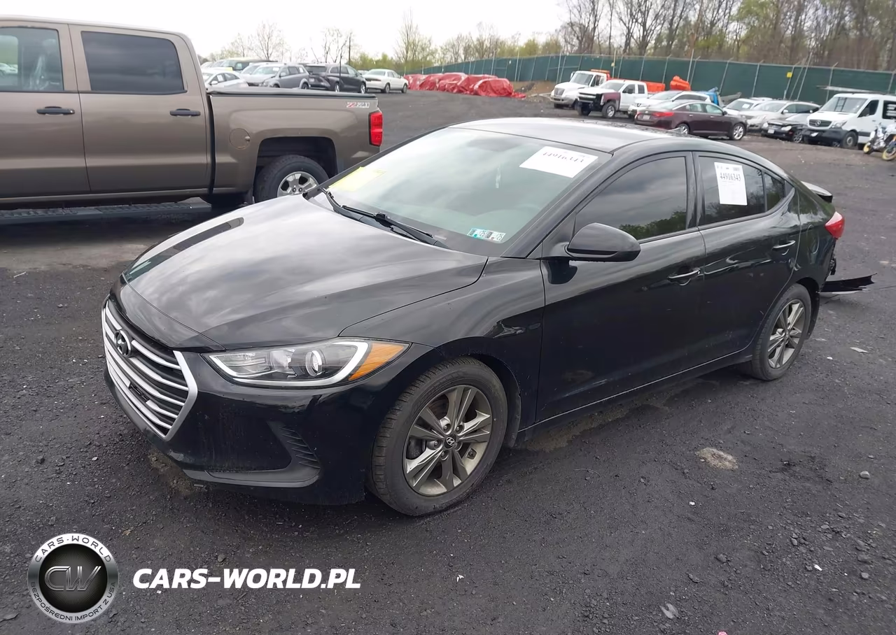 2018 Hyundai Elantra Sel VIN:5NPD84LF4JH347935 - 2