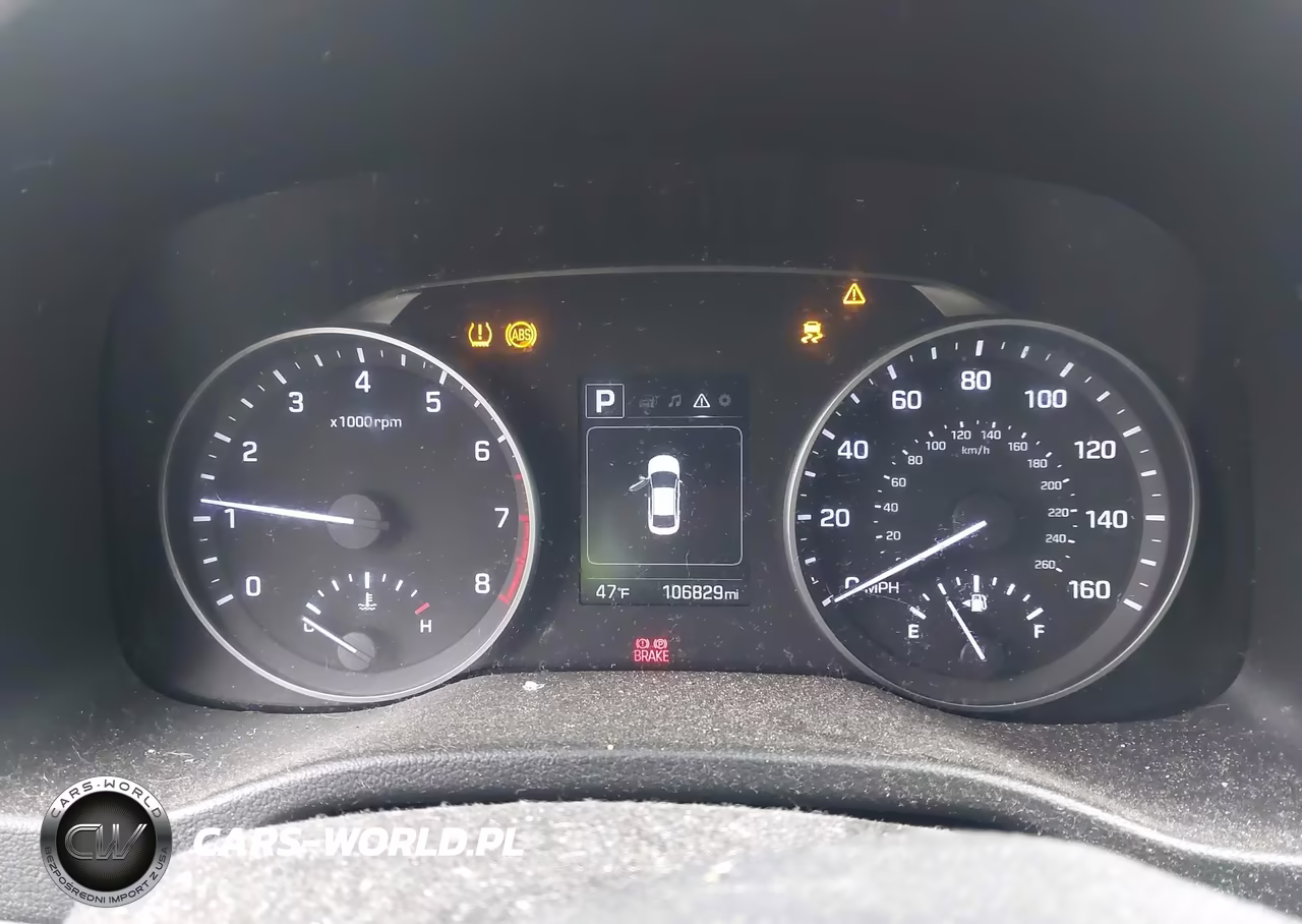 2018 Hyundai Elantra Sel VIN:5NPD84LF4JH347935 - 7