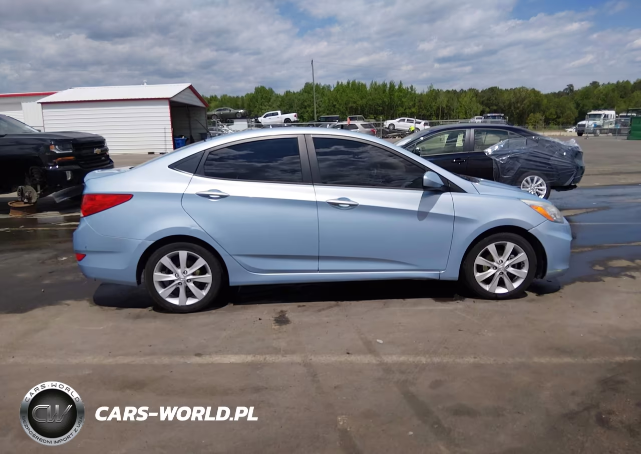 2014 Hyundai Accent Gls VIN:KMHCU4AE0EU608079 - 13