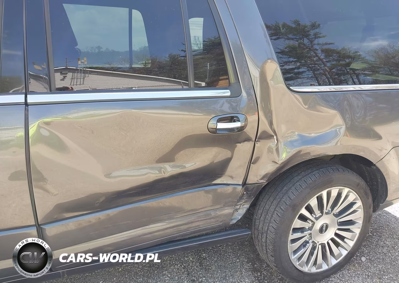 2016 Lincoln Navigator L Select VIN:5LMJJ3JT3GEL11696 - 6