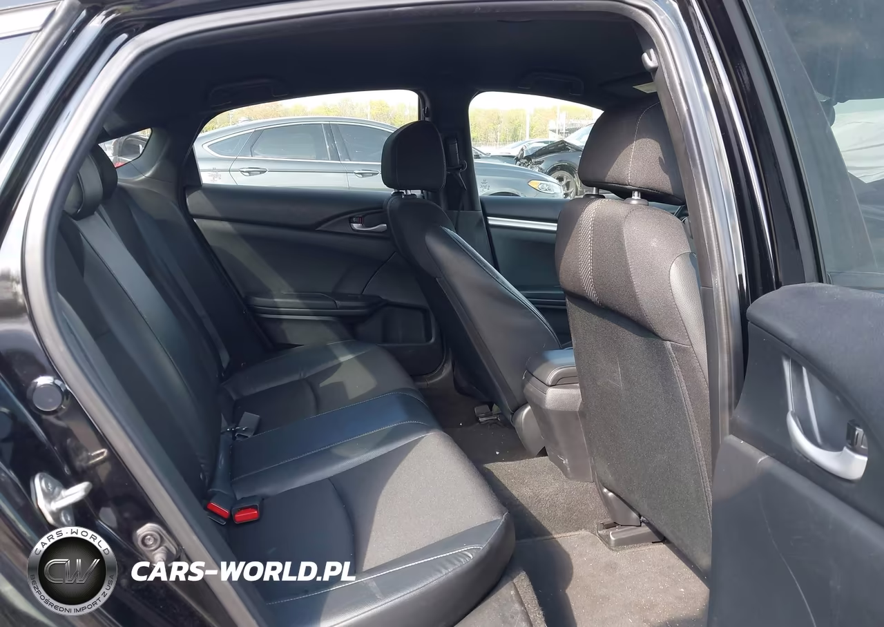 2019 Honda Civic Sport VIN:2HGFC2F85KH589654 - 8