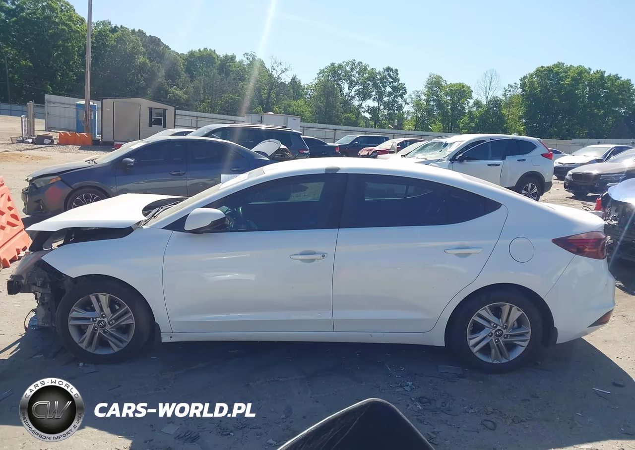 2019 Hyundai Elantra Sel VIN:5NPD84LF7KH492999 - 14