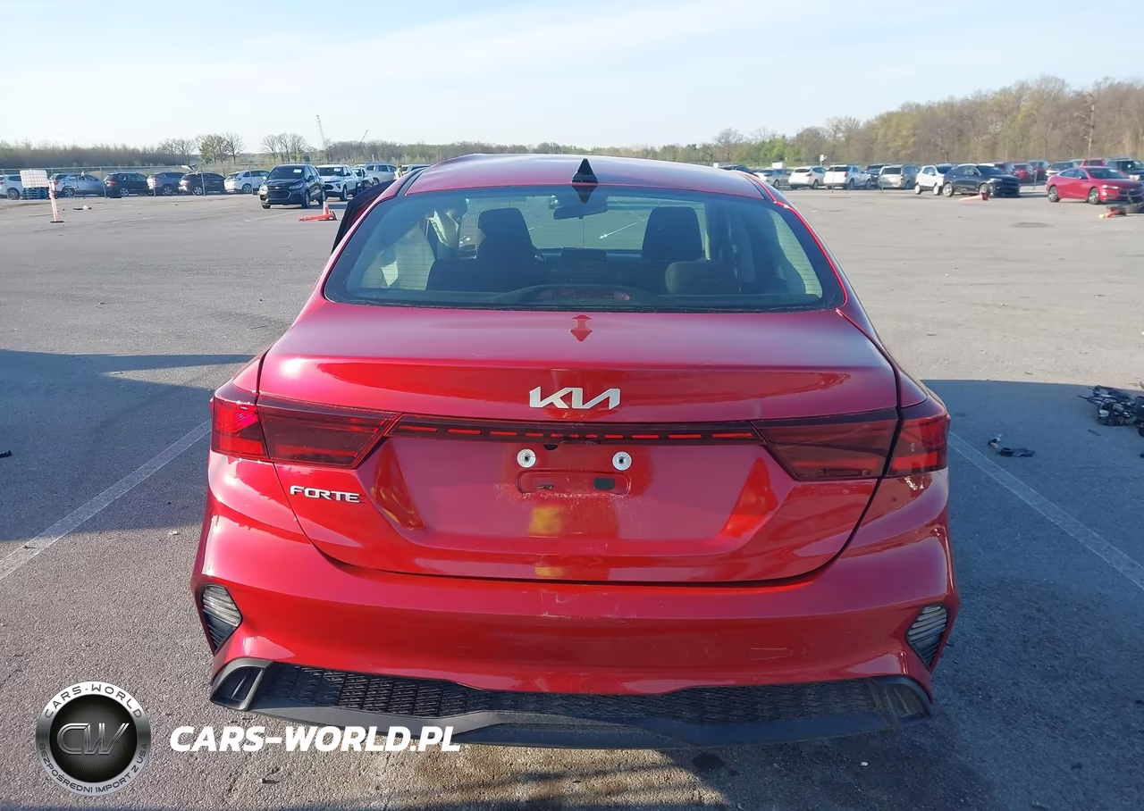 2023 Kia Forte Lxs VIN:3KPF24ADXPE516980 - 17