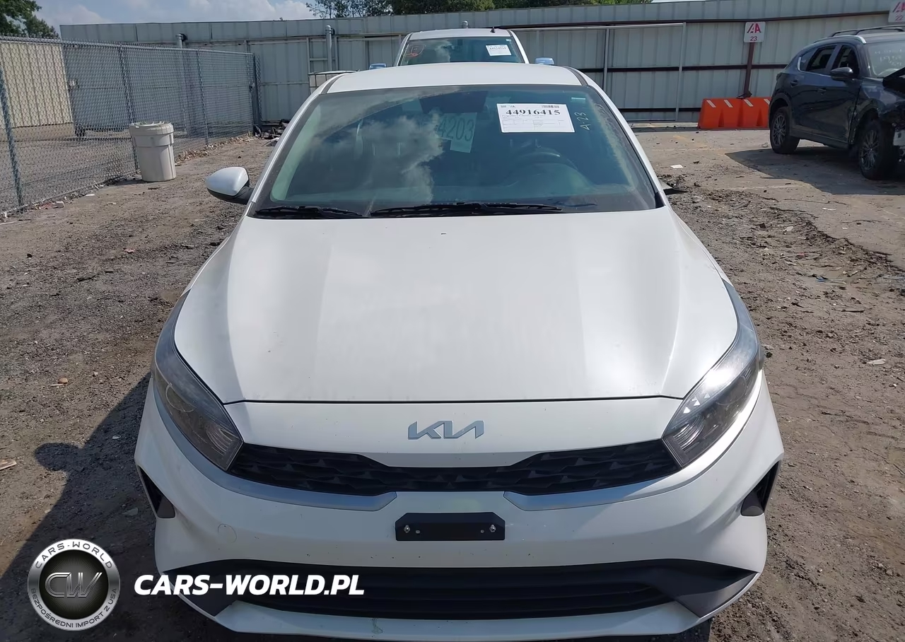 2023 Kia Forte Lxs VIN:3KPF24AD5PE567299 - 12