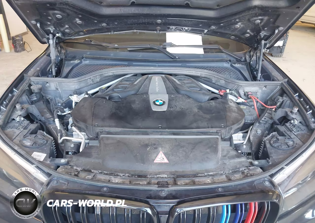 2016 BMW X5 xDrive50I VIN:5UXKR6C51G0J82292 - 10
