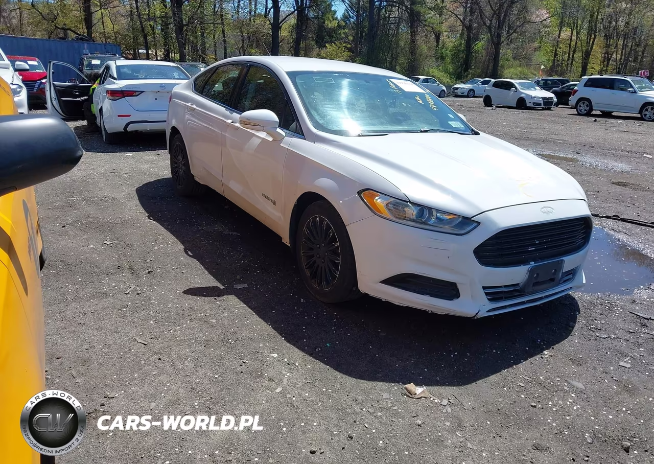 2013 Ford Fusion Hybrid Se