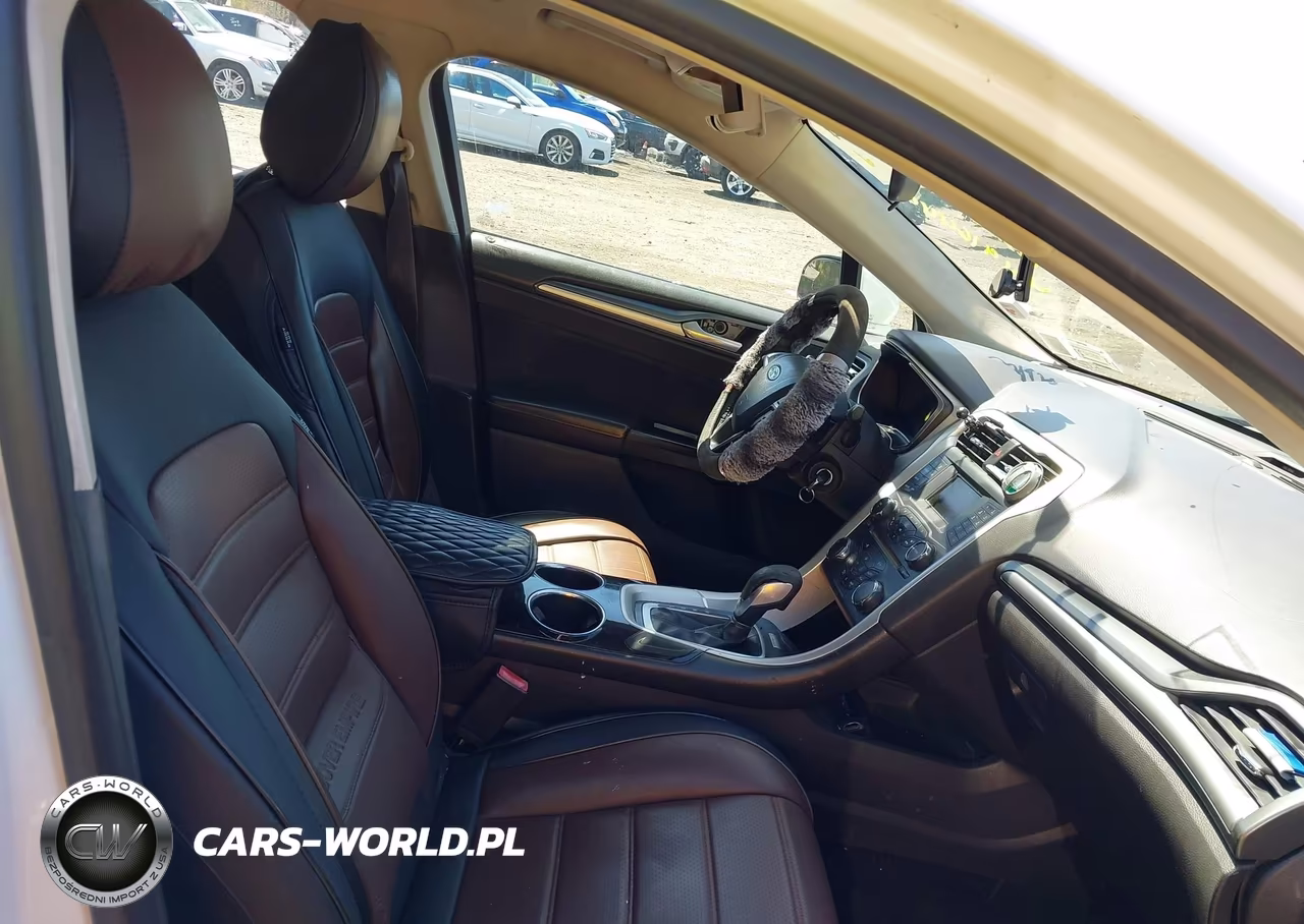 2013 Ford Fusion Hybrid Se VIN:3FA6P0LU6DR328782 - 5