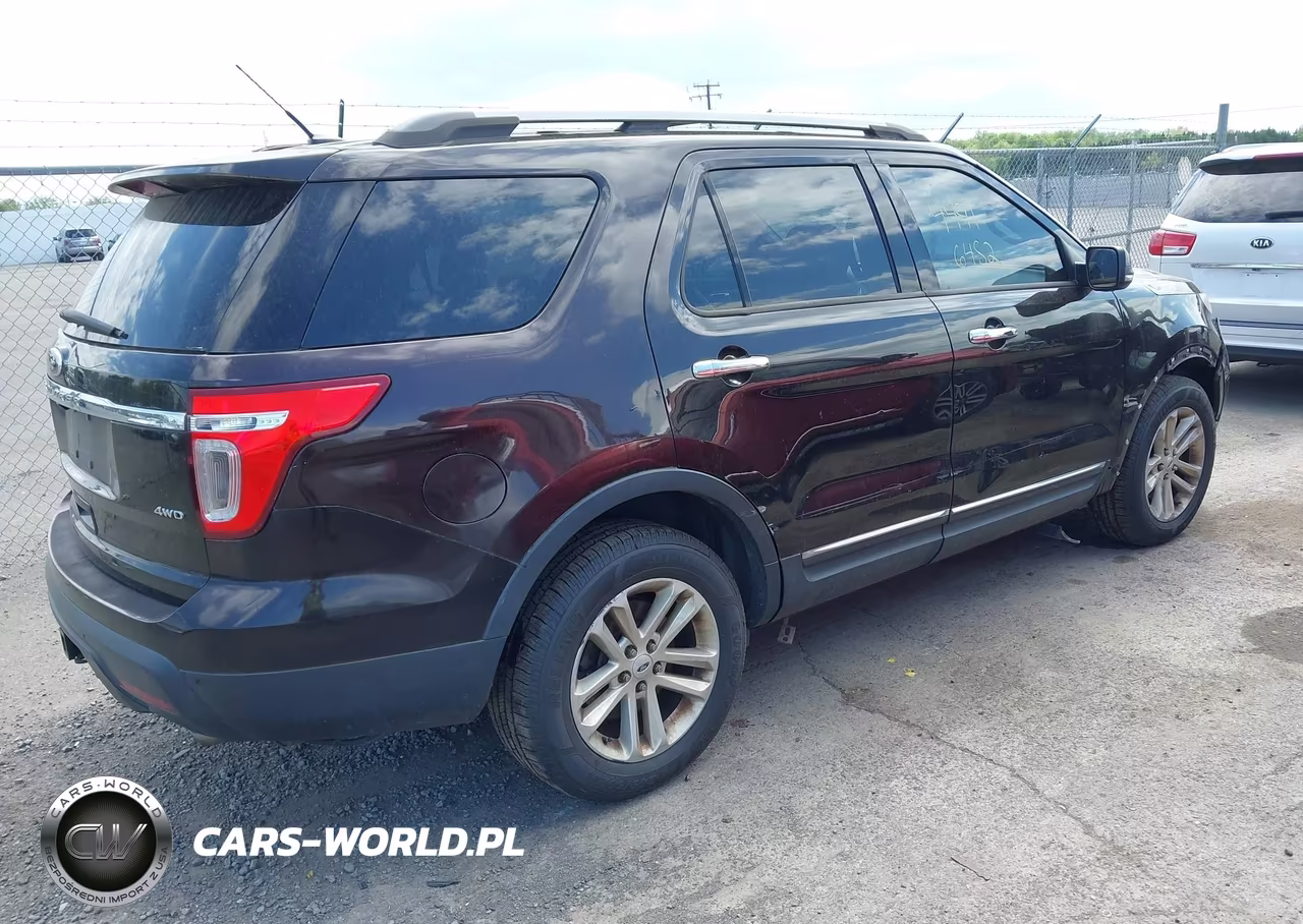 2013 Ford Explorer Xlt VIN:1FM5K8D89DGA57434 - 4