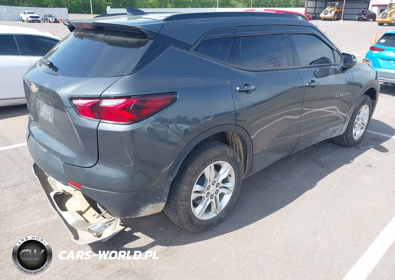2019 Chevrolet Blazer VIN:3GNKBBRA7KS685448 - 4